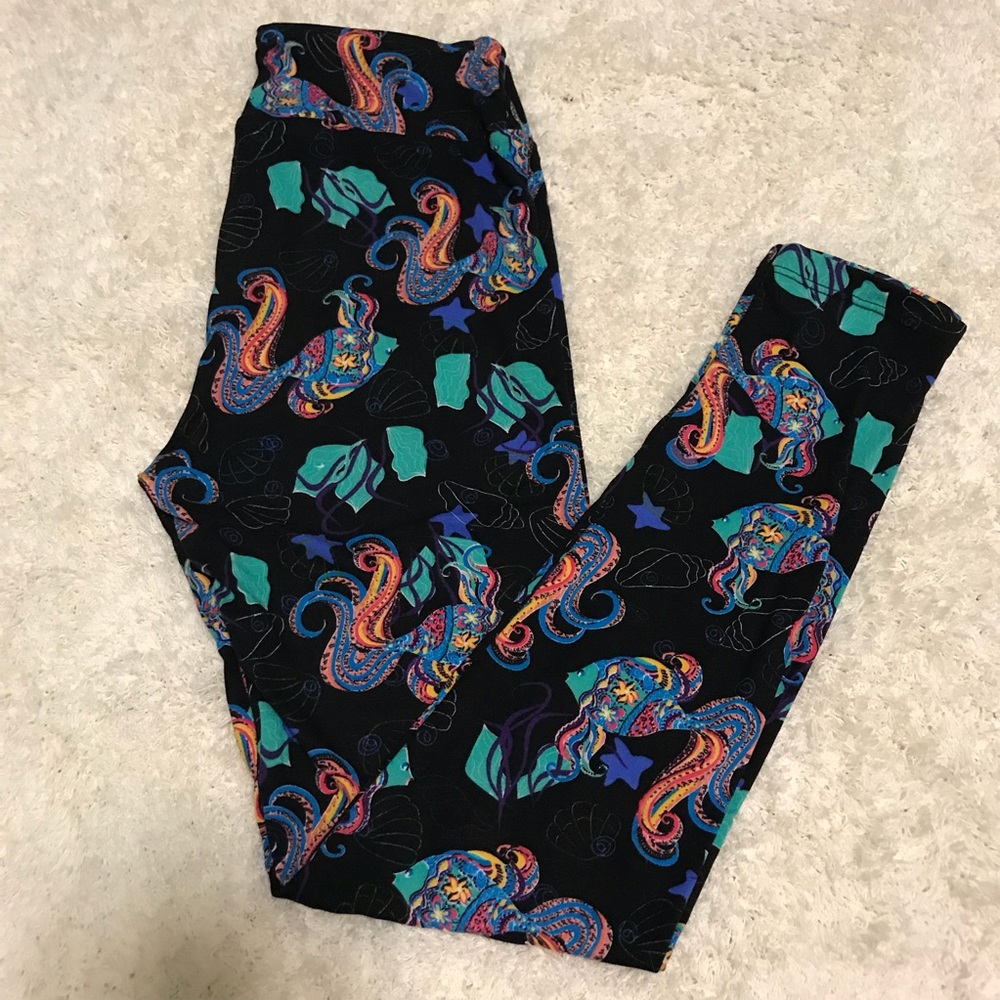 Lularoe OS fish leggings